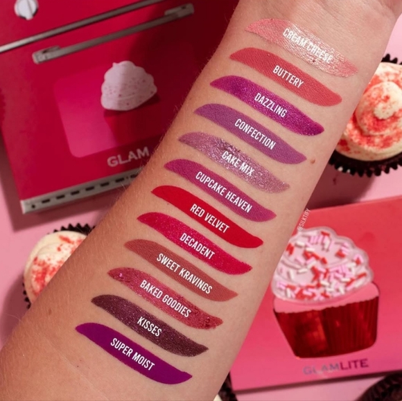 Glamlite | Red Velvet Cupcake | Pinks and Berry Tones | Spring 2021 Launch | NWT - Picture 2 of 7